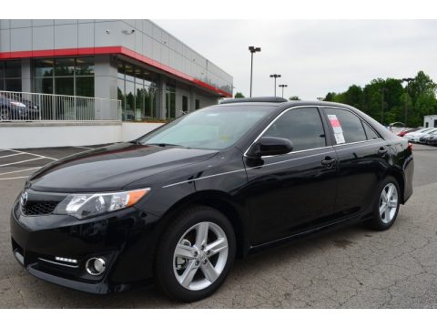 Attitude Black Metallic Toyota Camry SE.  Click to enlarge.