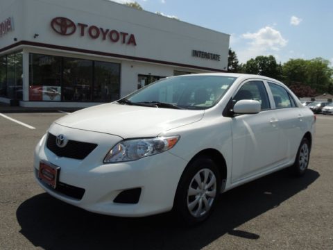 Super White Toyota Corolla LE.  Click to enlarge.