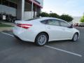 2013 Avalon Hybrid Limited #20