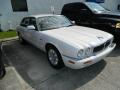 2001 XJ XJ8 #2