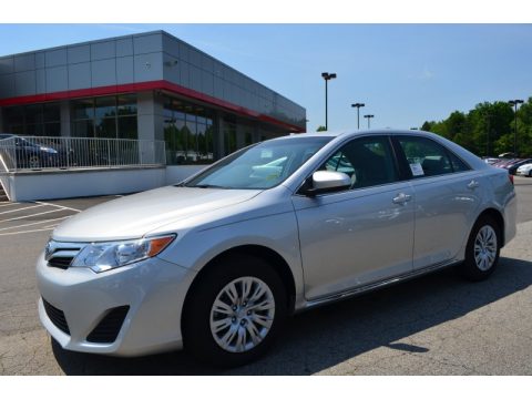 Classic Silver Metallic Toyota Camry LE. Click to enlarge. Classic Silver Metallic Toyota Camry LE. Click to enlarge.