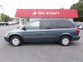 2007 Town & Country LX #2
