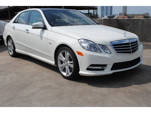 Diamond White Metallic Mercedes-Benz E 350 Sedan.  Click to enlarge.