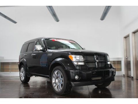 Brilliant Black Crystal Pearl Dodge Nitro R/T 4x4.  Click to enlarge.