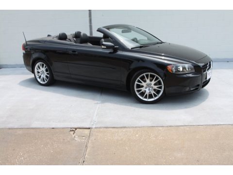 Solid Black Volvo C70 T5 Convertible.  Click to enlarge.