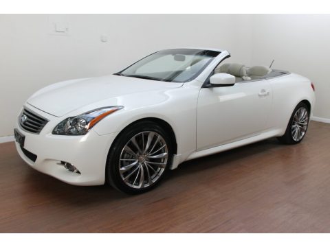 Moonlight White Infiniti G 37 Convertible.  Click to enlarge.