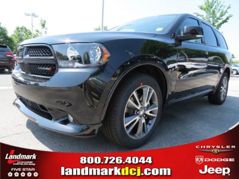 Brilliant Black Crystal Pearl Dodge Durango R/T.  Click to enlarge.