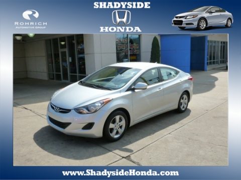 Shimmering Silver Metallic Hyundai Elantra GLS.  Click to enlarge.
