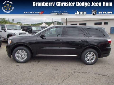 Brilliant Black Crystal Pearl Dodge Durango Crew AWD.  Click to enlarge.