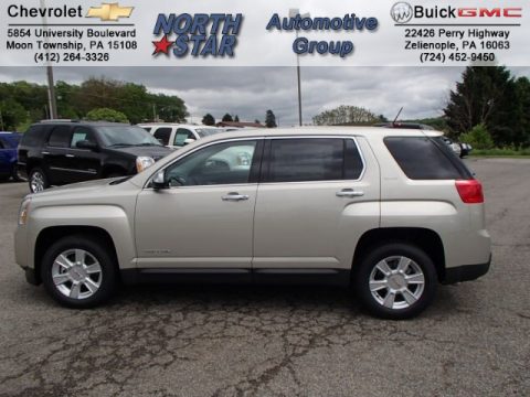 Champagne Silver Metallic GMC Terrain SLE.  Click to enlarge.