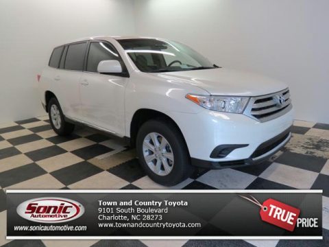 Blizzard White Pearl Toyota Highlander .  Click to enlarge.