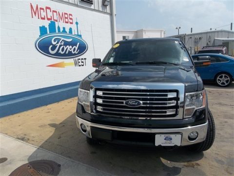Tuxedo Black Metallic Ford F150 Lariat SuperCrew 4x4.  Click to enlarge.