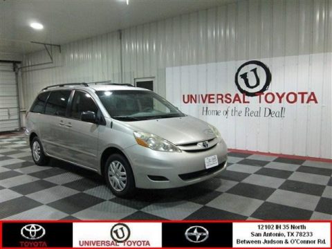 Silver Shadow Pearl Toyota Sienna LE. Click to enlarge. Silver Shadow Pearl Toyota Sienna LE. Click to enlarge.