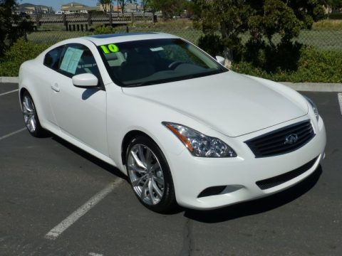 Moonlight White Infiniti G 37 Journey Coupe.  Click to enlarge.