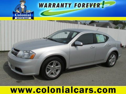 Bright Silver Metallic Dodge Avenger SXT.  Click to enlarge.