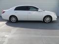 2010 Avalon Limited #3