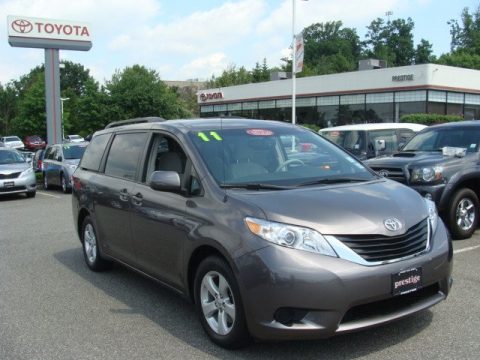 Predawn Gray Mica Toyota Sienna LE. Click to enlarge. Predawn Gray Mica Toyota Sienna LE. Click to enlarge.