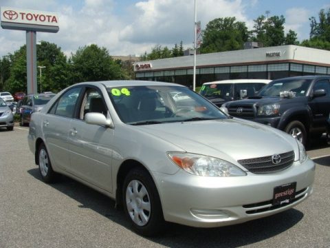 Lunar Mist Metallic Toyota Camry LE.  Click to enlarge.