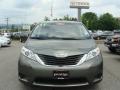 2011 Sienna LE #2