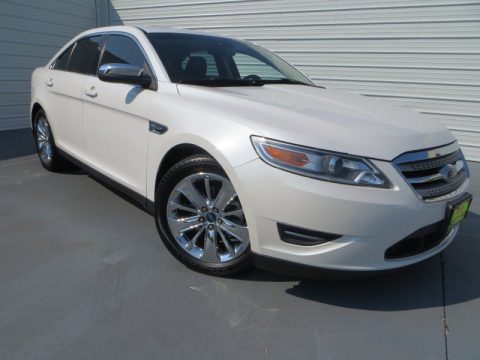 White Platinum Metallic Tri-Coat Ford Taurus Limited.  Click to enlarge.
