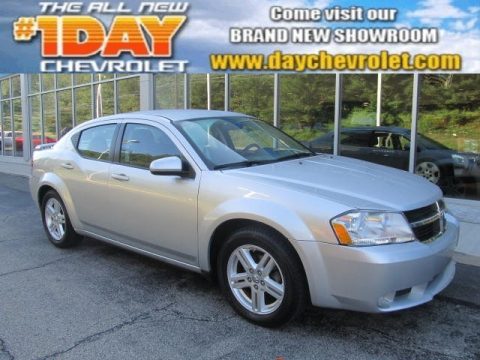 Silver Steel Metallic Dodge Avenger R/T.  Click to enlarge.