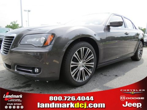 Granite Crystal Metallic Chrysler 300 S V6. Click to enlarge. Granite Crystal Metallic Chrysler 300 S V6. Click to enlarge.