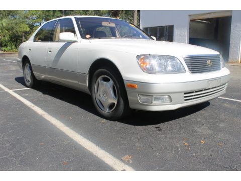 Diamond White Pearl Lexus LS 400.  Click to enlarge.