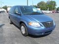 Front 3/4 View of 2007 Chrysler Town & Country  #1