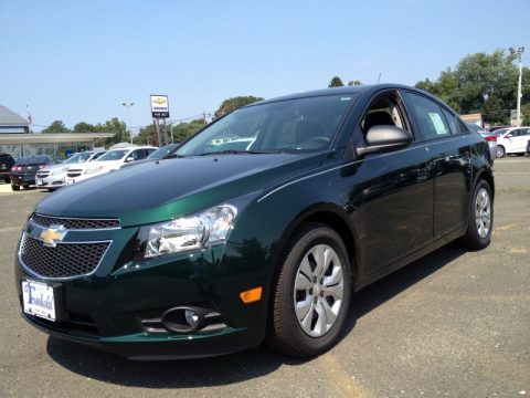 Rainforest Green Metallic Chevrolet Cruze LS.  Click to enlarge.