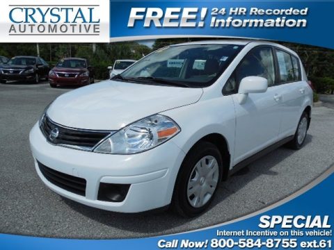 Fresh Powder White Nissan Versa 1.8 S Hatchback.  Click to enlarge.