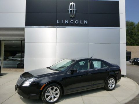 Tuxedo Black Metallic Mercury Milan V6 Premier.  Click to enlarge.