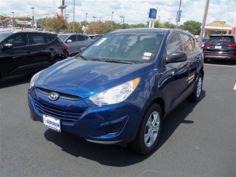 Iris Blue Hyundai Tucson GL.  Click to enlarge.