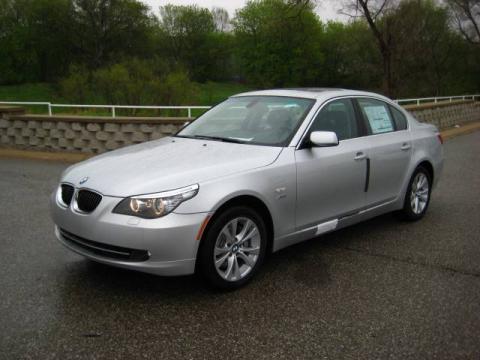 Titanium Silver Metallic BMW 5 Series 535xi Sedan.  Click to enlarge.