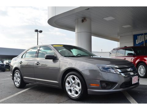 Sterling Grey Metallic Ford Fusion SE. Click to enlarge. Sterling Grey Metallic Ford Fusion SE. Click to enlarge.