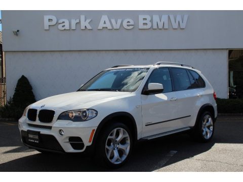 Alpine White BMW X5 xDrive 35i. Click to enlarge. Alpine White BMW X5 xDrive 35i. Click to enlarge.