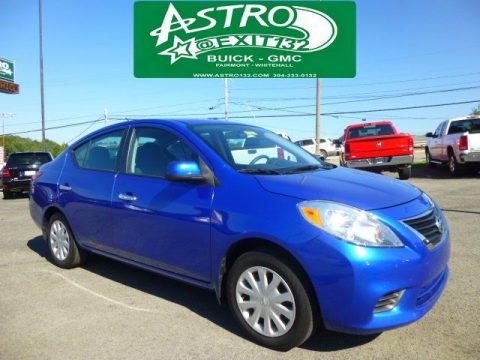 Metallic Blue Nissan Versa 1.6 SV Sedan.  Click to enlarge.