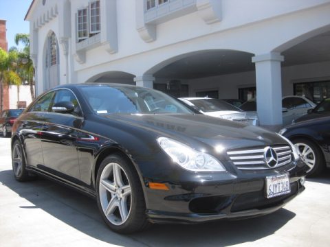 Black Mercedes-Benz CLS 550.  Click to enlarge.