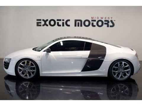 Ibis White Audi R8 5.2 FSI quattro.  Click to enlarge.