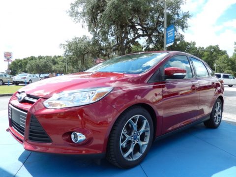 Ruby Red Ford Focus SE Sedan.  Click to enlarge.