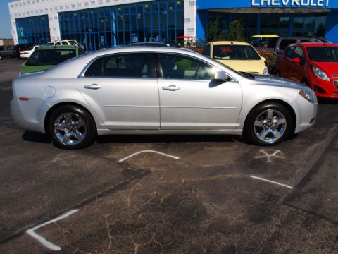 Silver Ice Metallic Chevrolet Malibu LT Sedan.  Click to enlarge.