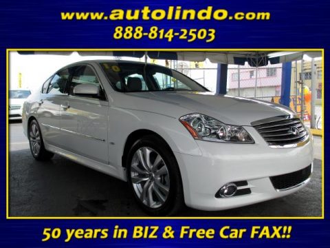 Moonlight White Infiniti M 35 Sedan. Click to enlarge. Moonlight White Infiniti M 35 Sedan. Click to enlarge.