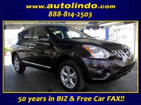 Black Amethyst Nissan Rogue SV.  Click to enlarge.