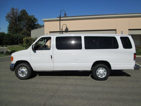 Oxford White Ford E Series Van E350 Super Duty XLT 15 Passenger.  Click to enlarge.