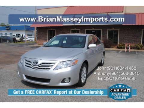 Classic Silver Metallic Toyota Camry XLE V6.  Click to enlarge.