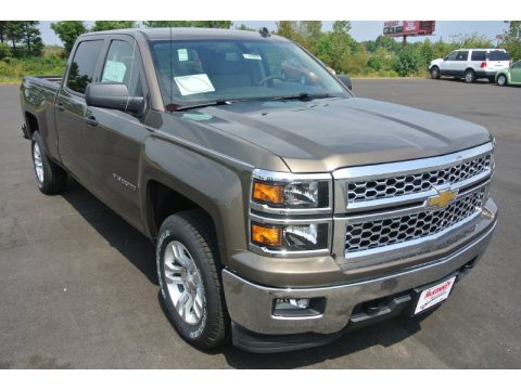 Brownstone Metallic Chevrolet Silverado 1500 LT Crew Cab 4x4.  Click to enlarge.