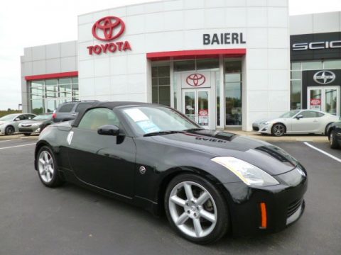 Super Black Nissan 350Z Touring Roadster.  Click to enlarge.