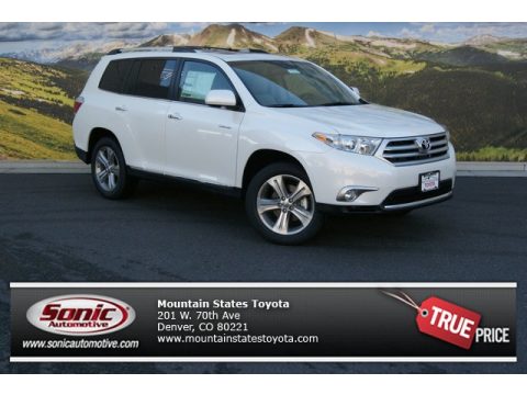 Blizzard White Pearl Toyota Highlander Limited 4WD.  Click to enlarge.