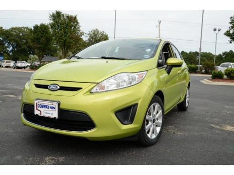 Lime Squeeze Metallic Ford Fiesta SE Hatchback.  Click to enlarge.