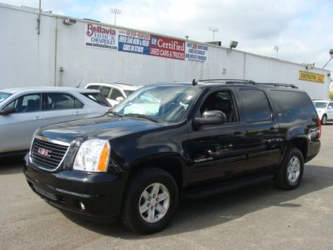 Carbon Black Metallic GMC Yukon XL SLT 4x4.  Click to enlarge.