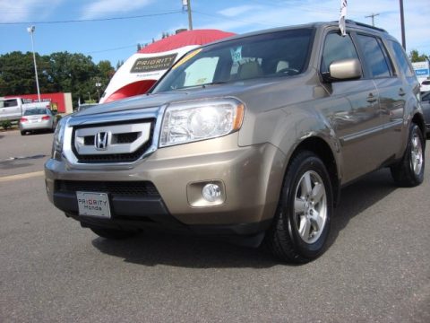 Mocha Metallic Honda Pilot EX-L 4WD.  Click to enlarge.